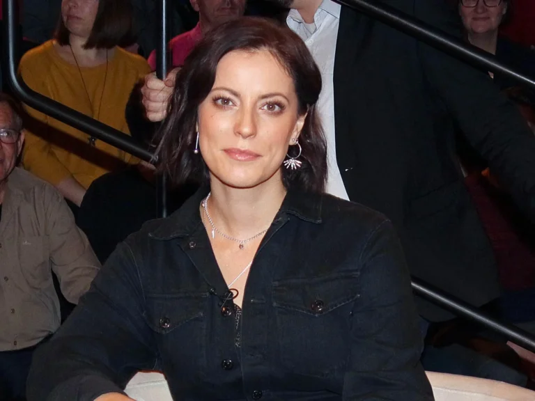 silbermond-sängerin schlaganfall